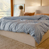 Wave Storage Bed, King, Latte
